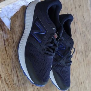 New Balance Navy Blue Sneakers